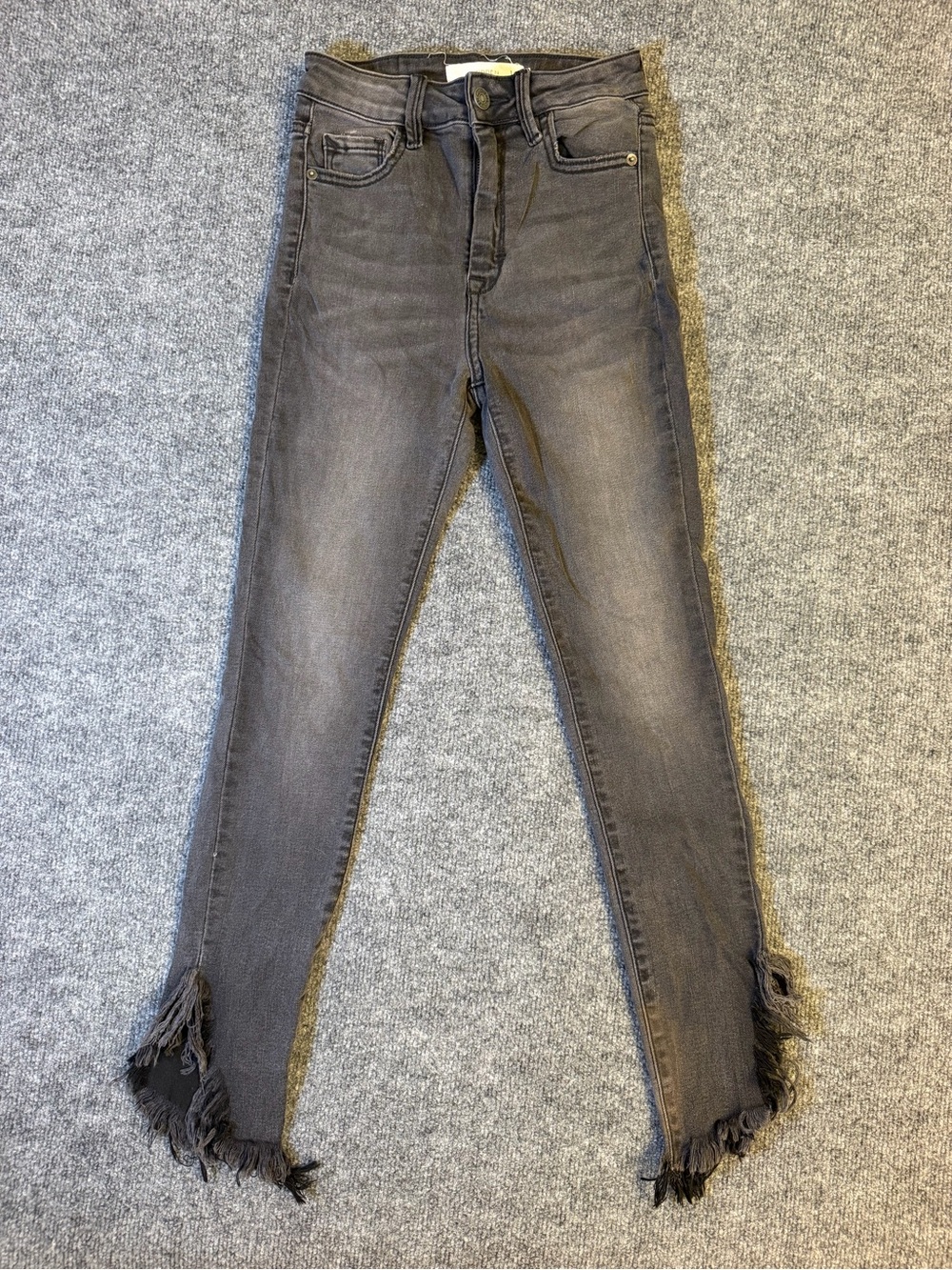 Women's High-Rise Frayed Hem Skinny Jeans - Gray